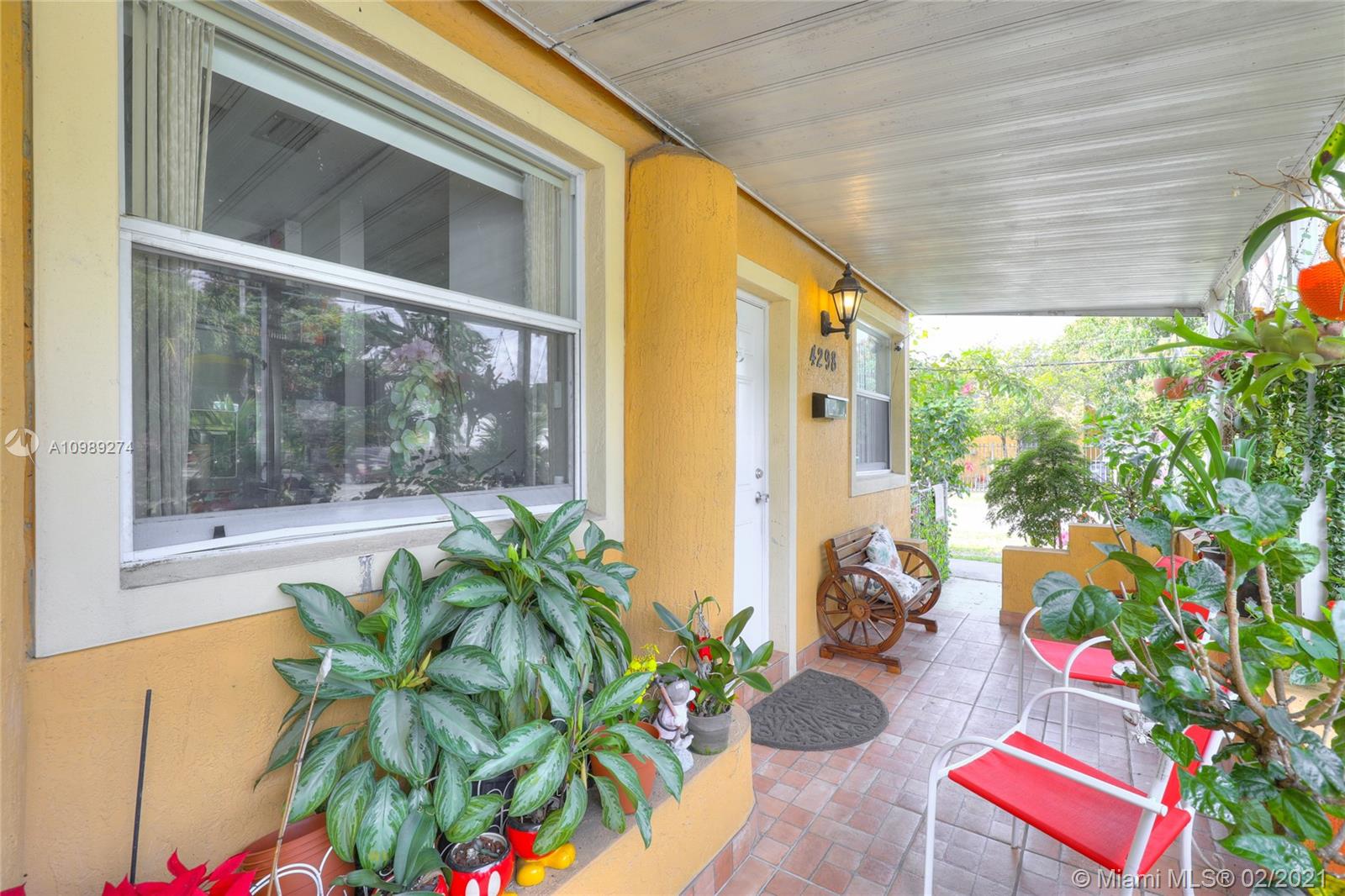 See details / 1160 sq. ft. $ 2021-01-26 0 Photo