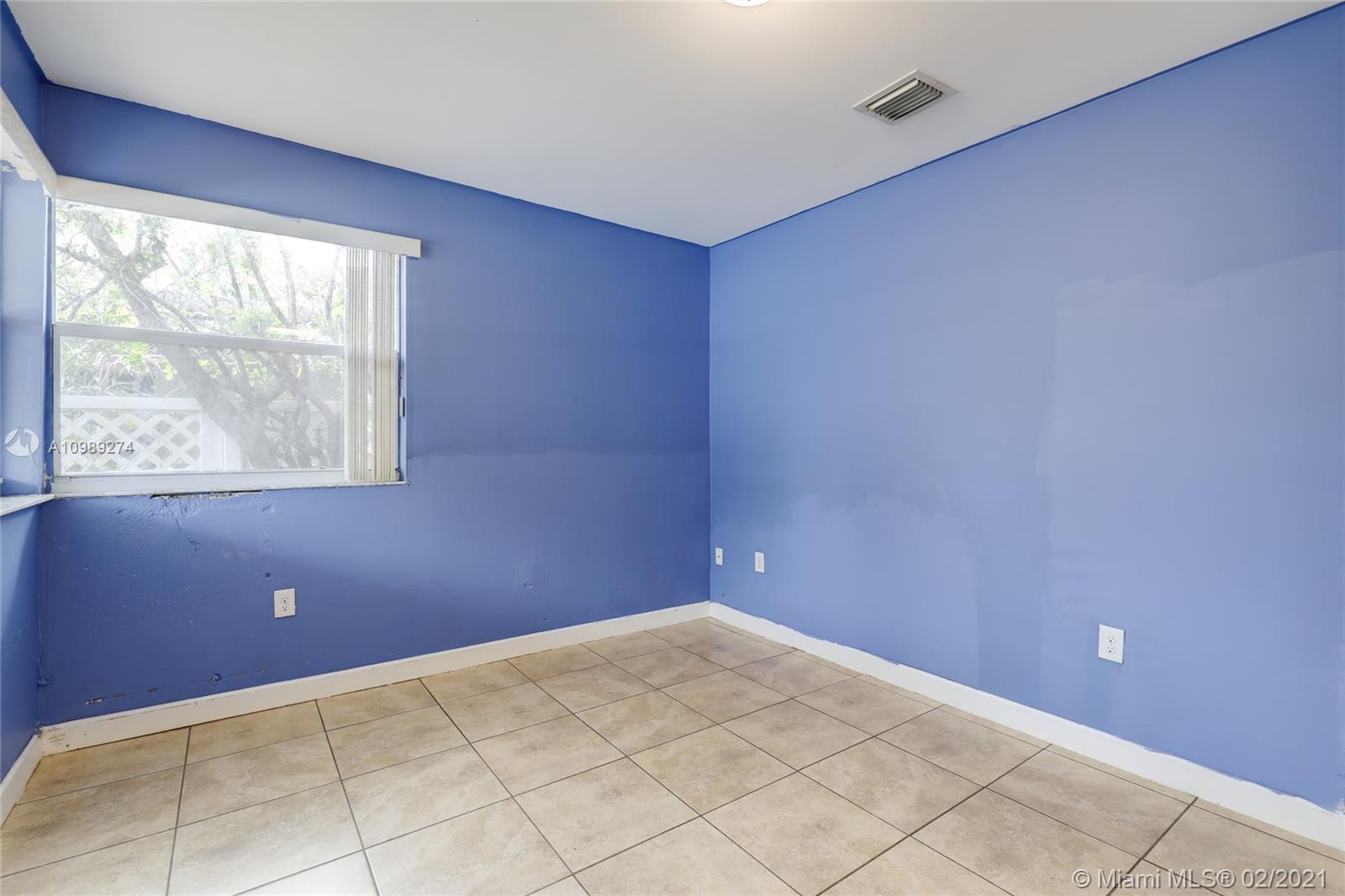 See details / 1160 sq. ft. $ 2021-01-26 0 Photo