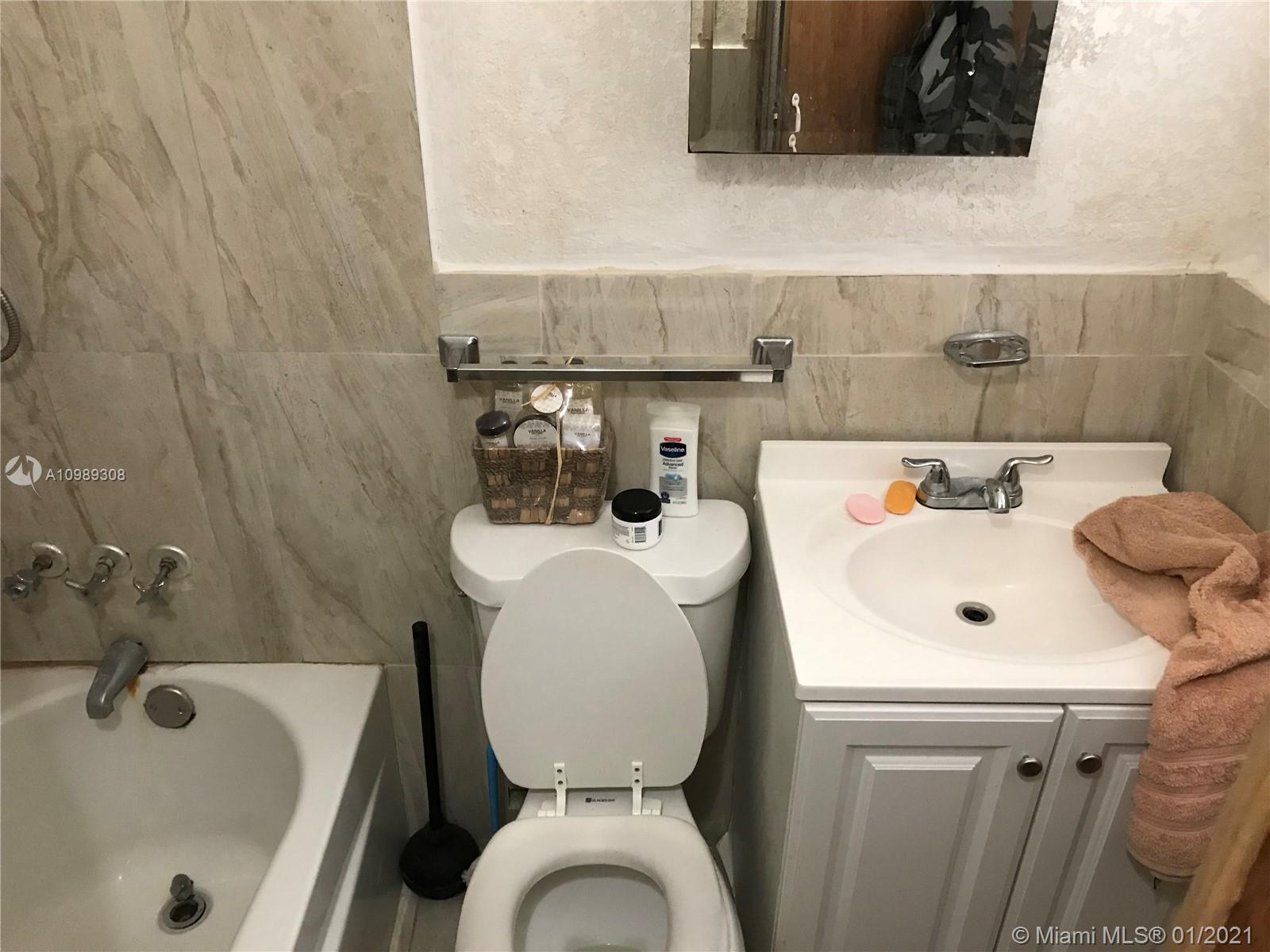 See details / 2983 sq. ft. $ 2021-01-26 0 Photo