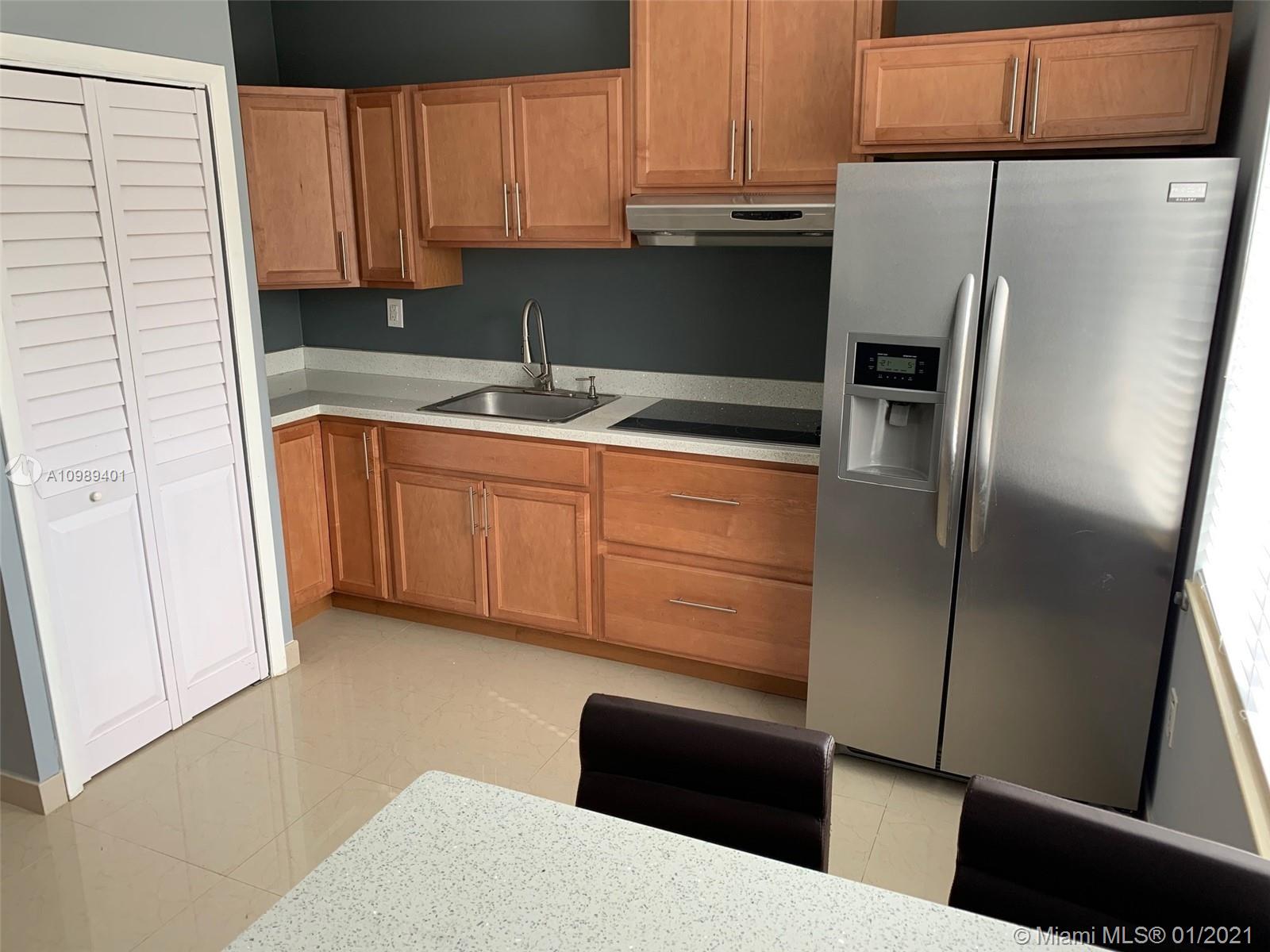 See details / 1703 sq. ft. $ 2021-01-26 0 Photo