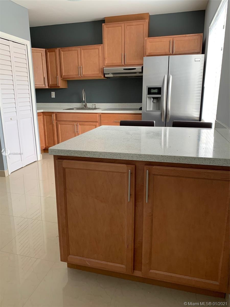 See details / 1703 sq. ft. $ 2021-01-26 0 Photo