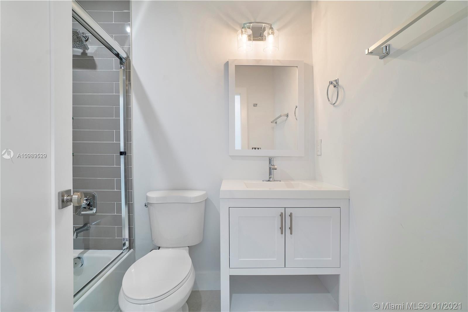 See details / 1594 sq. ft. $ 2021-01-26 0 Photo
