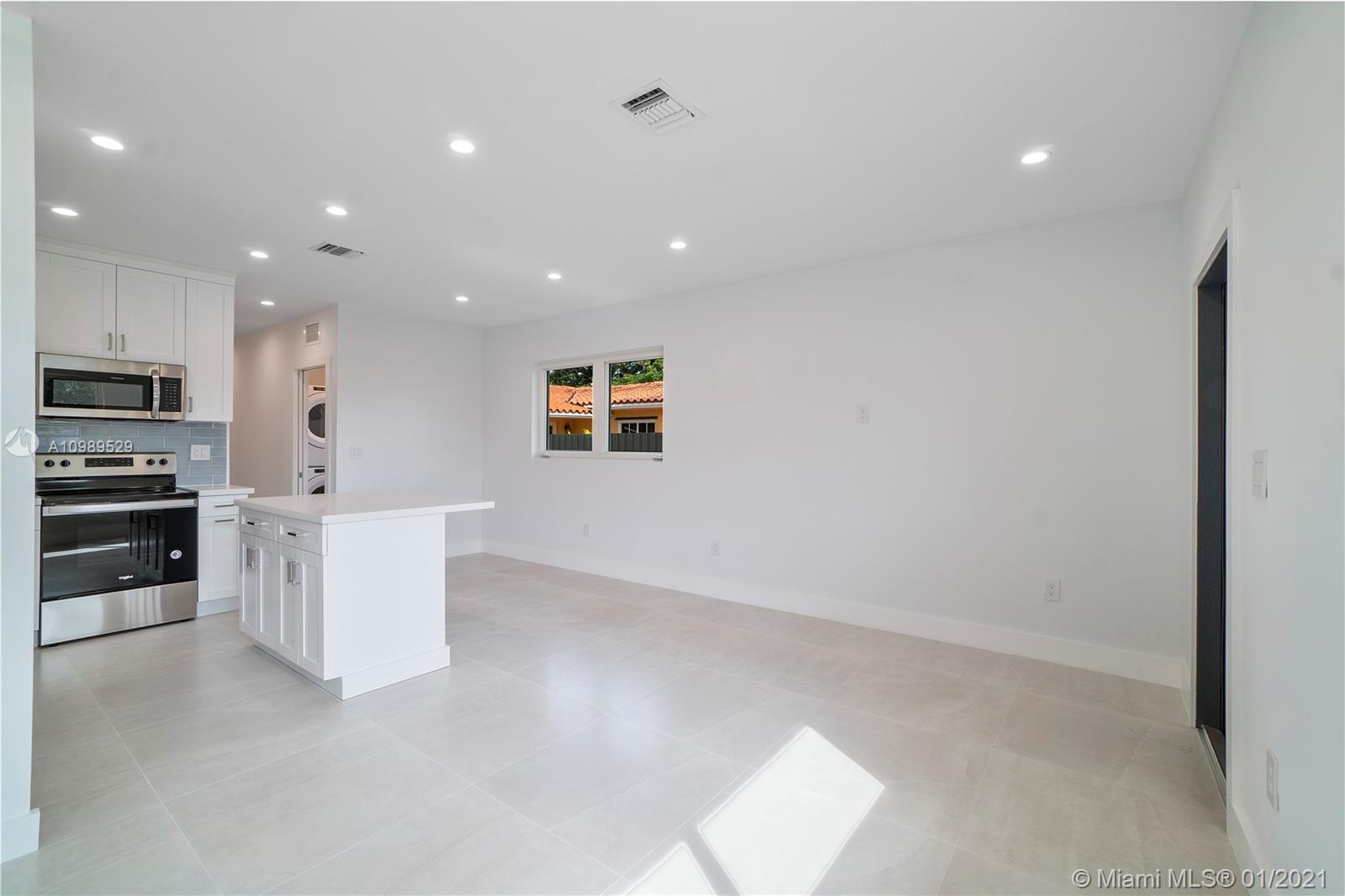 See details / 1594 sq. ft. $ 2021-01-26 0 Photo
