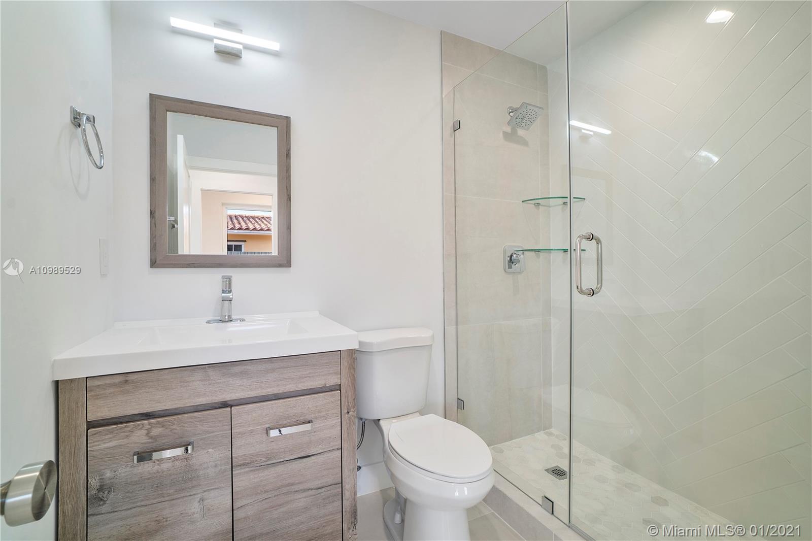 See details / 1594 sq. ft. $ 2021-01-26 0 Photo