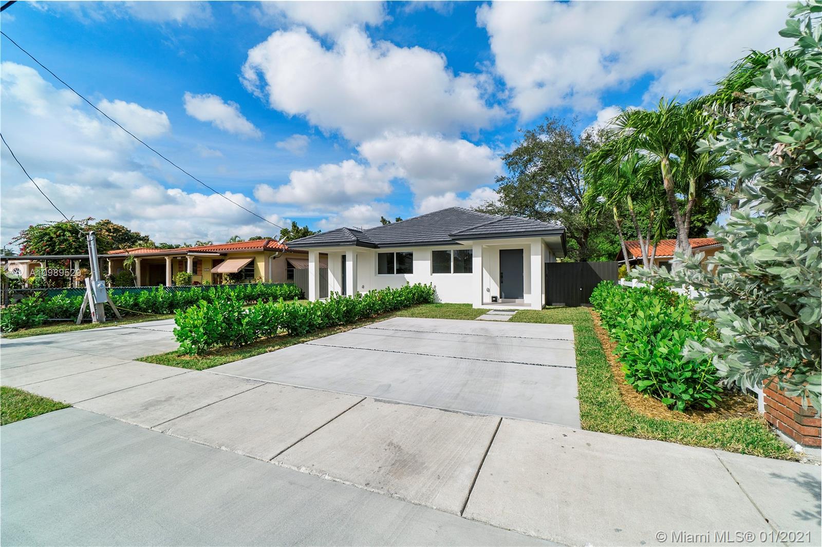 See details / 1594 sq. ft. $ 2021-01-26 0 Photo