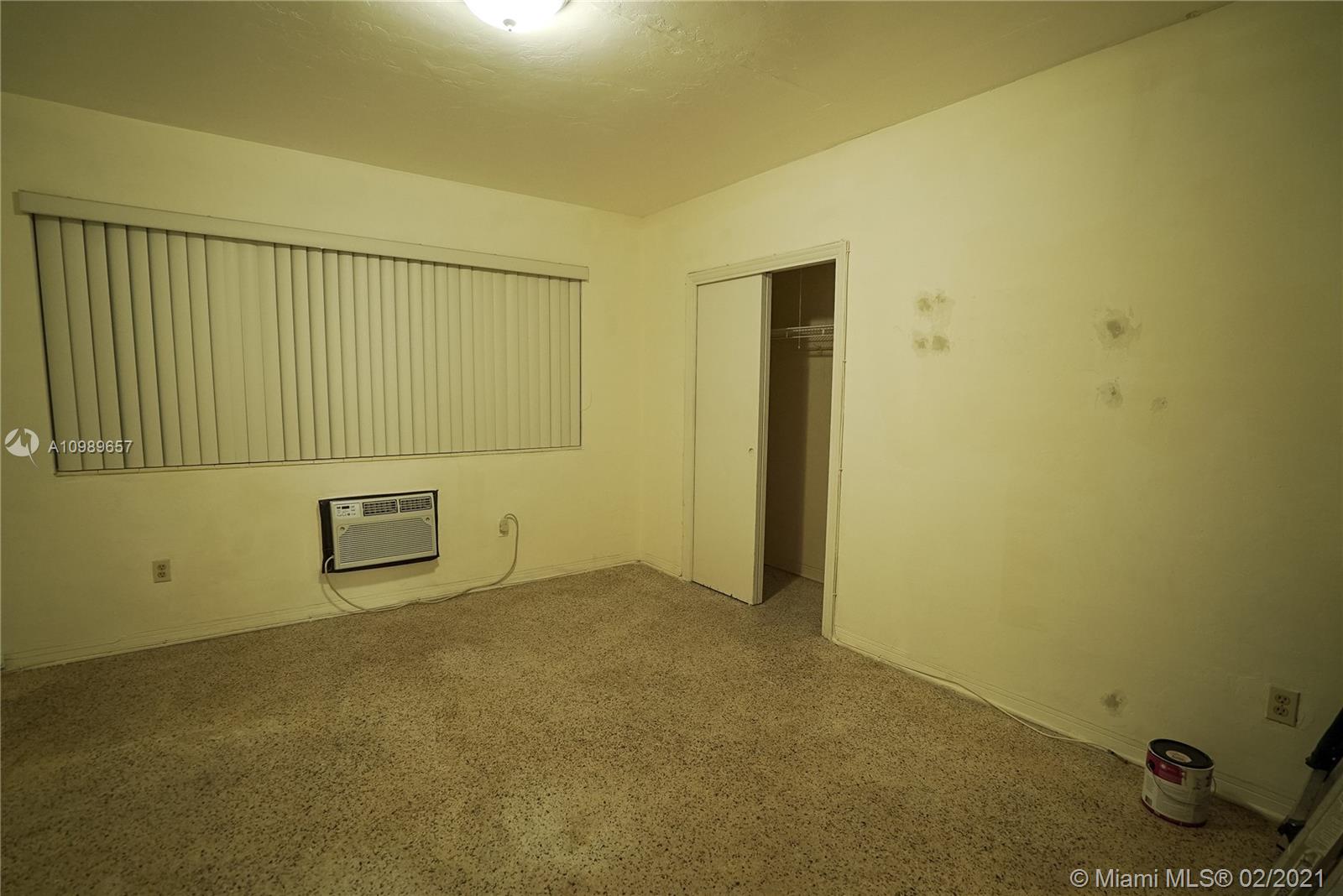 See details / 3337 sq. ft. $ 2021-01-26 0 Photo