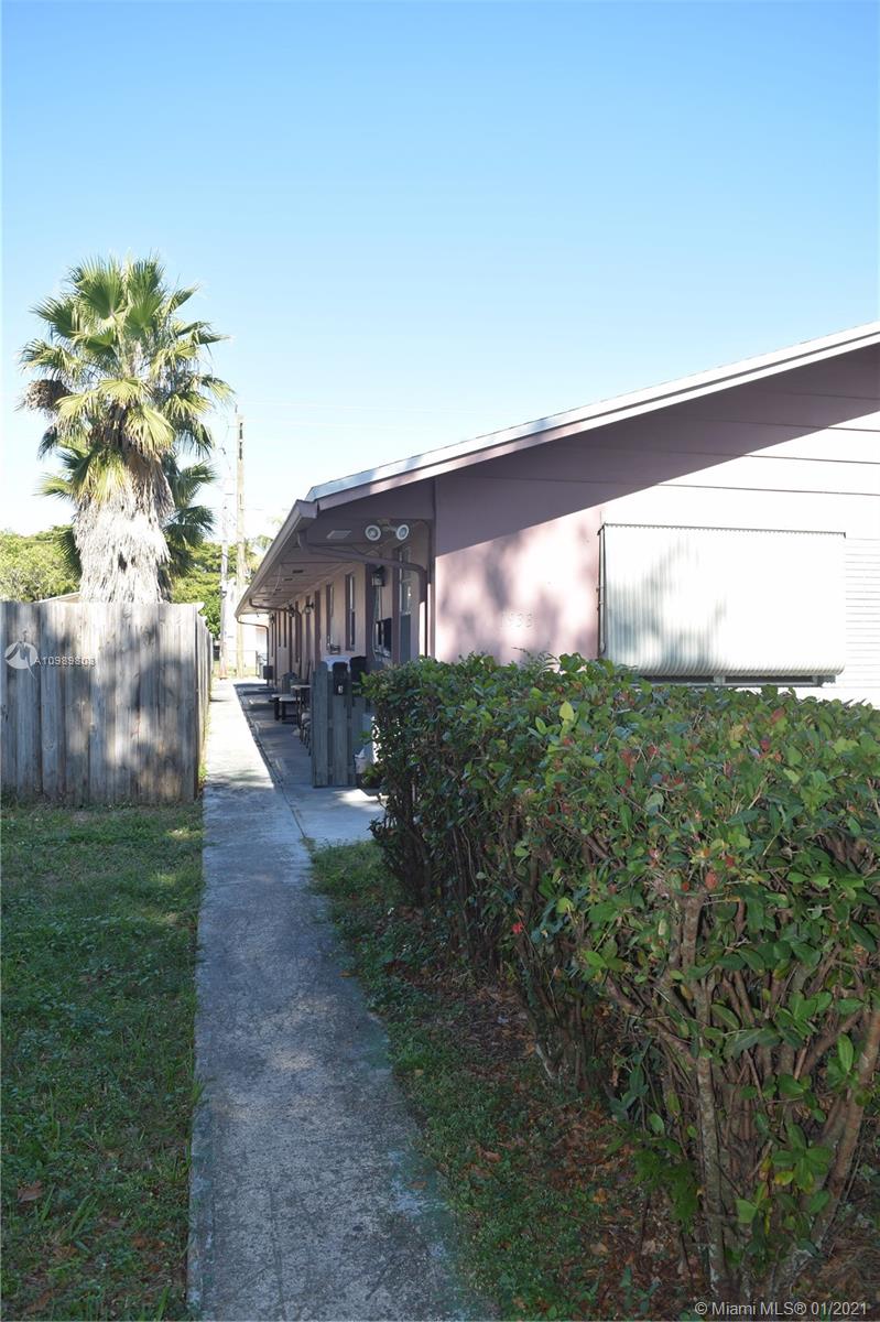 See details / 2408 sq. ft. $ 2021-01-27 0 Photo
