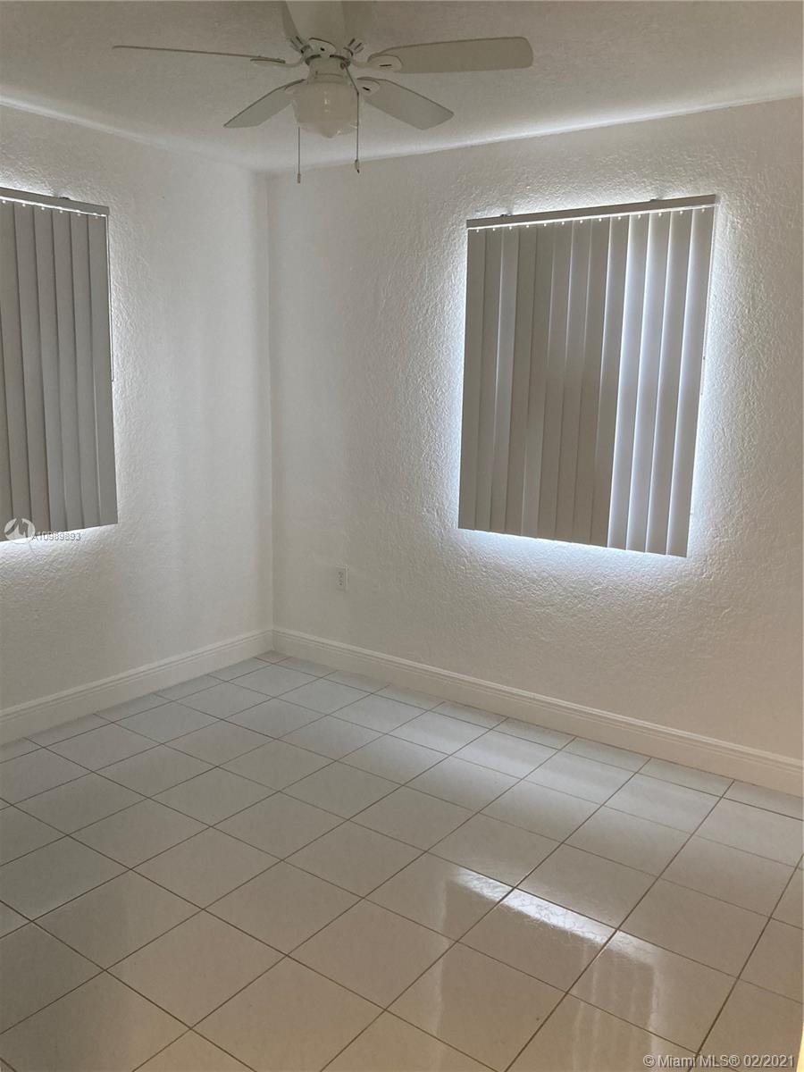 See details / 1215 sq. ft. $ 2021-01-27 0 Photo