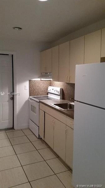 See details / 2215 sq. ft. $ 2021-04-19 0 Photo