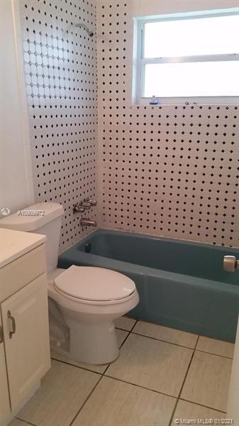 See details / 2215 sq. ft. $ 2021-04-19 0 Photo