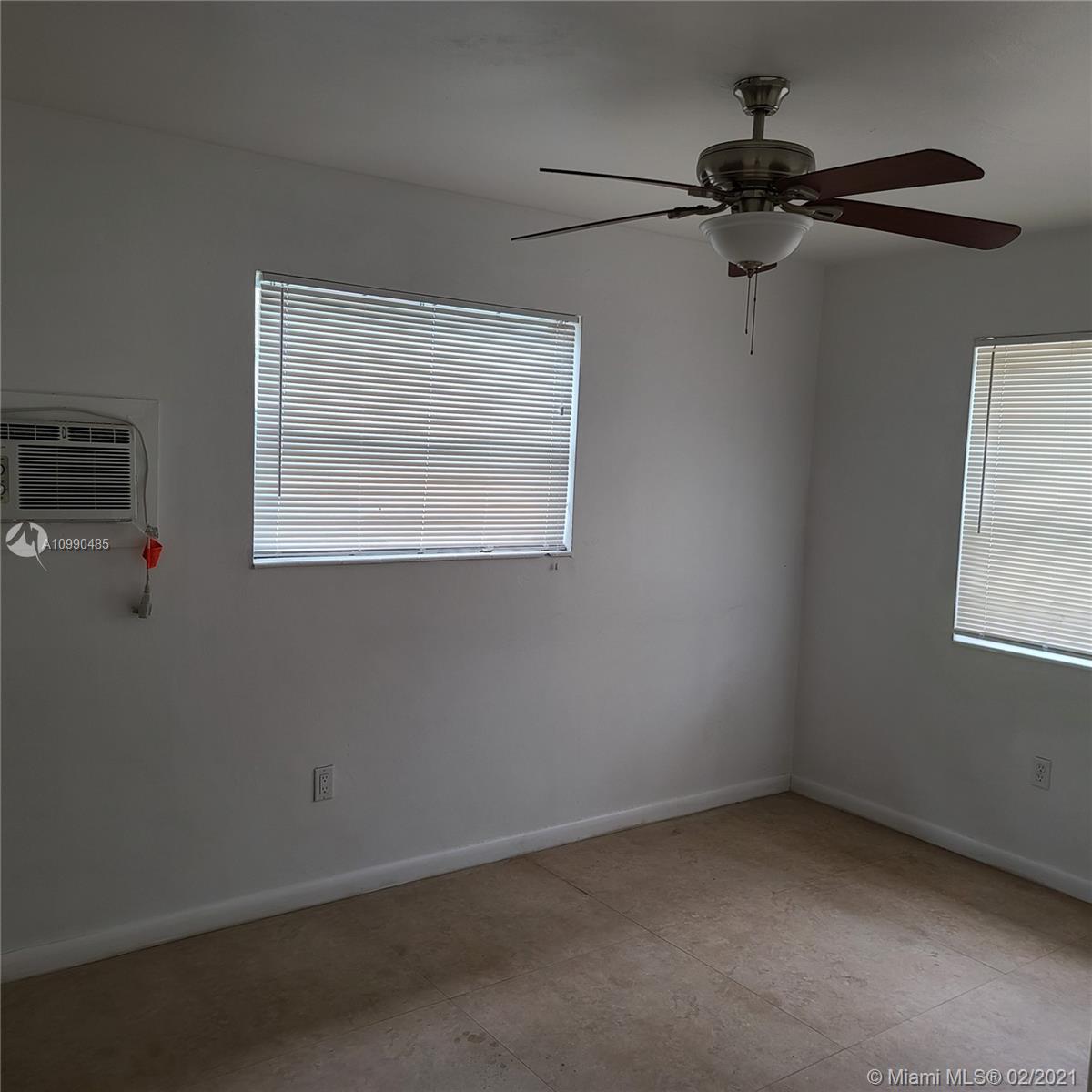 See details / 552 sq. ft. $ 2021-01-28 0 Photo