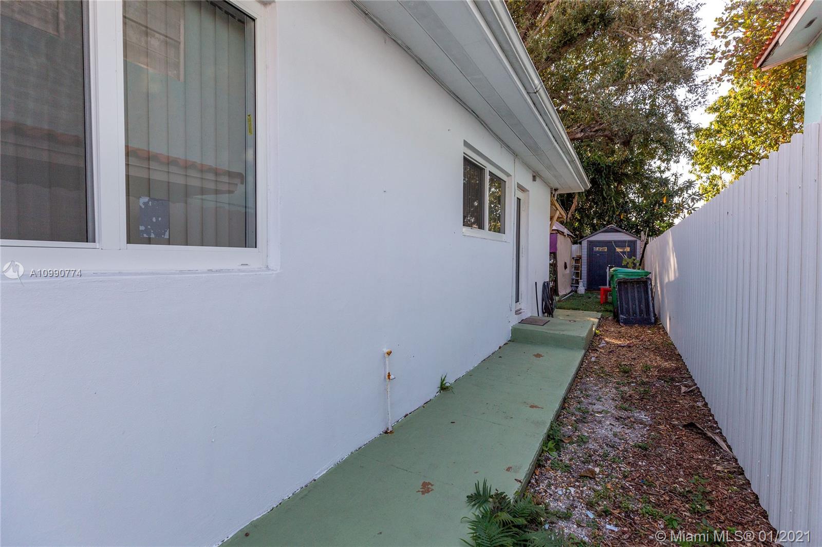 See details / 2036 sq. ft. $ 2021-01-28 0 Photo