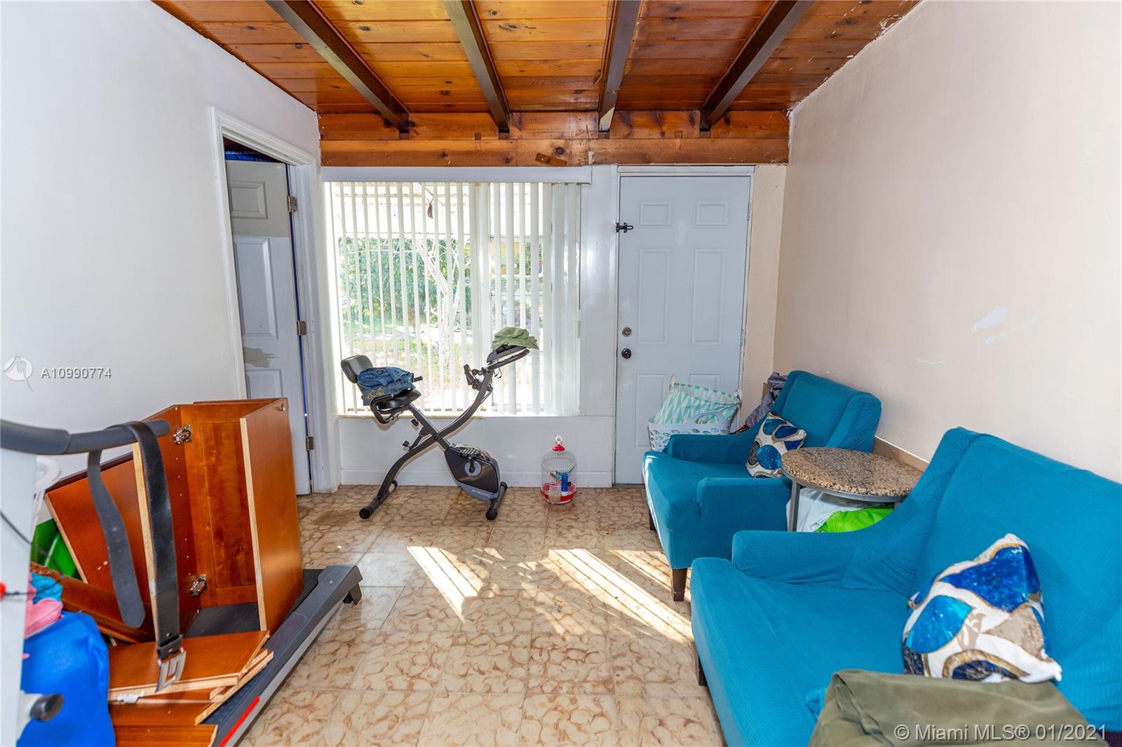 See details / 2036 sq. ft. $ 2021-01-28 0 Photo
