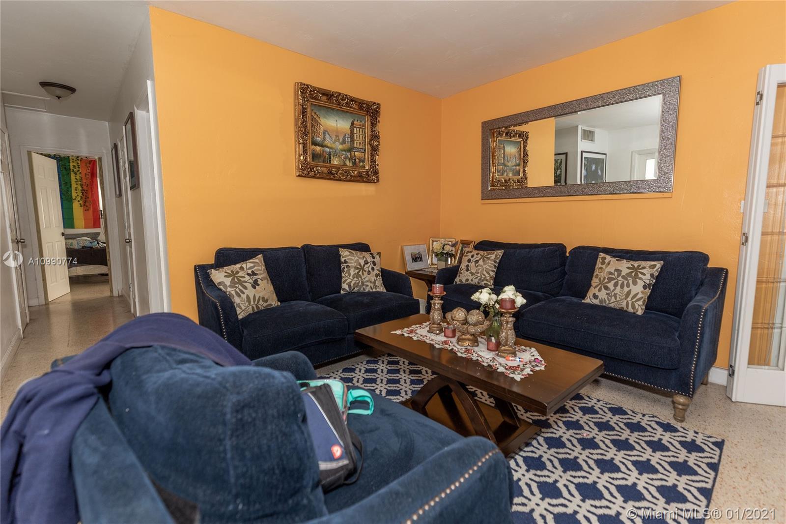 See details / 2036 sq. ft. $ 2021-01-28 0 Photo