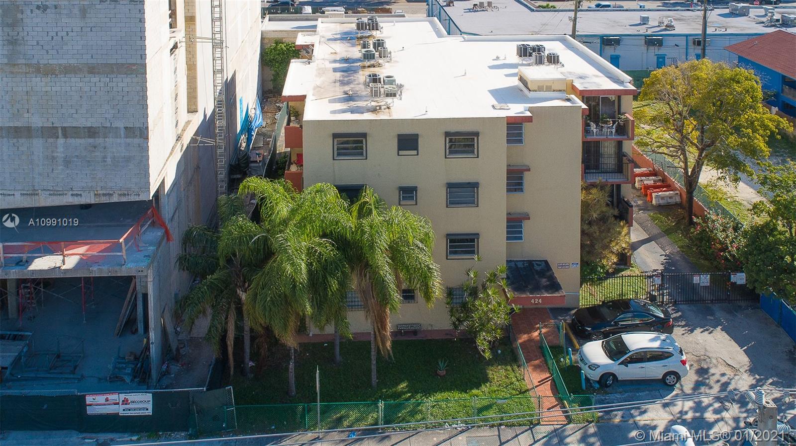 See details / 800 sq. ft. $ 2021-02-09 0 Photo