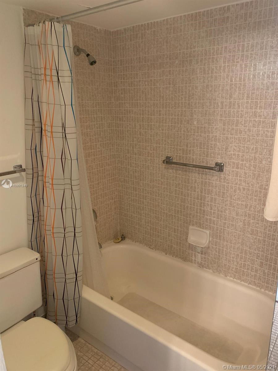Photo of 20379 Country Club Dr #733, Aventura, Florida, 33180 -