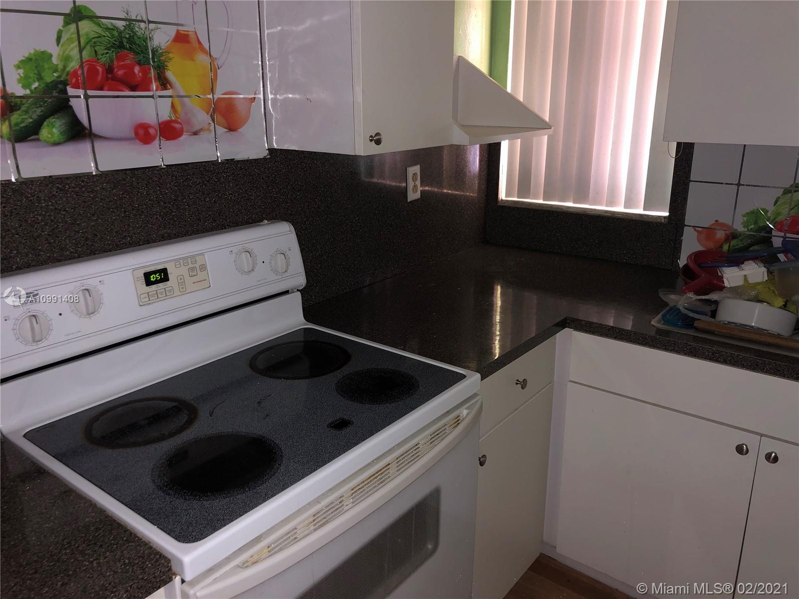 See details / 2374 sq. ft. $ 2021-01-29 0 Photo