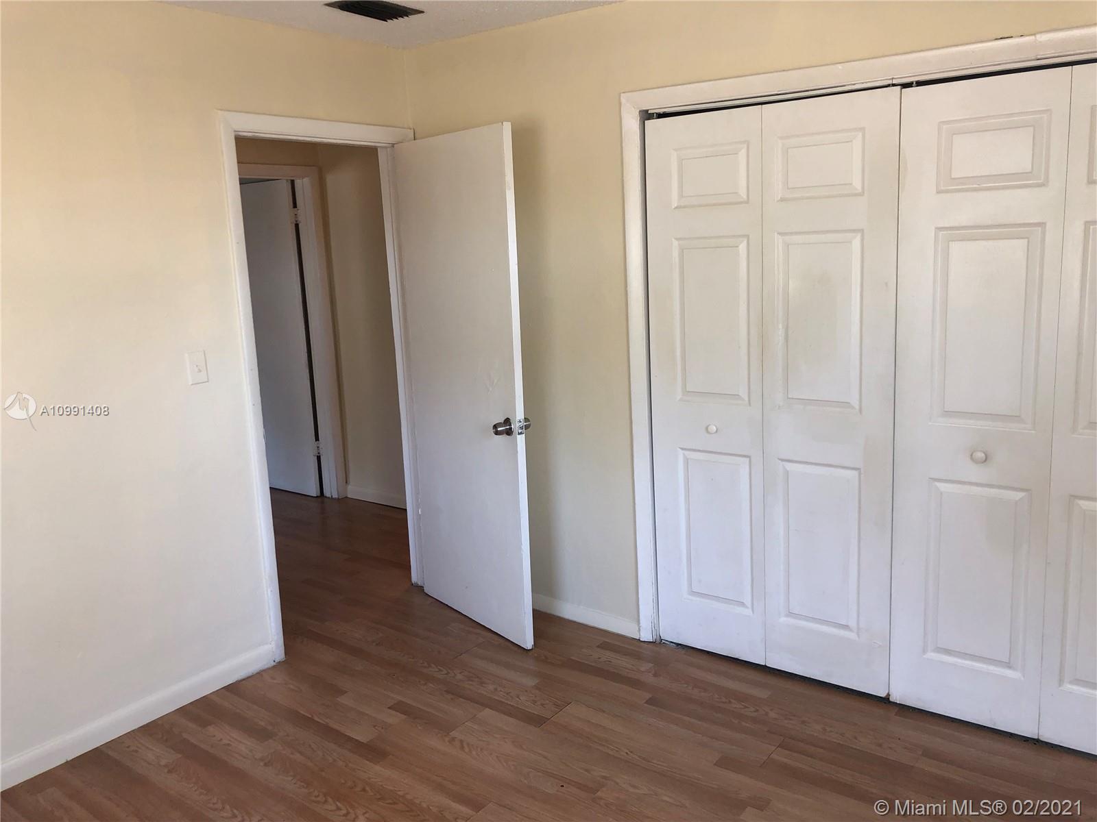 See details / 2374 sq. ft. $ 2021-01-29 0 Photo