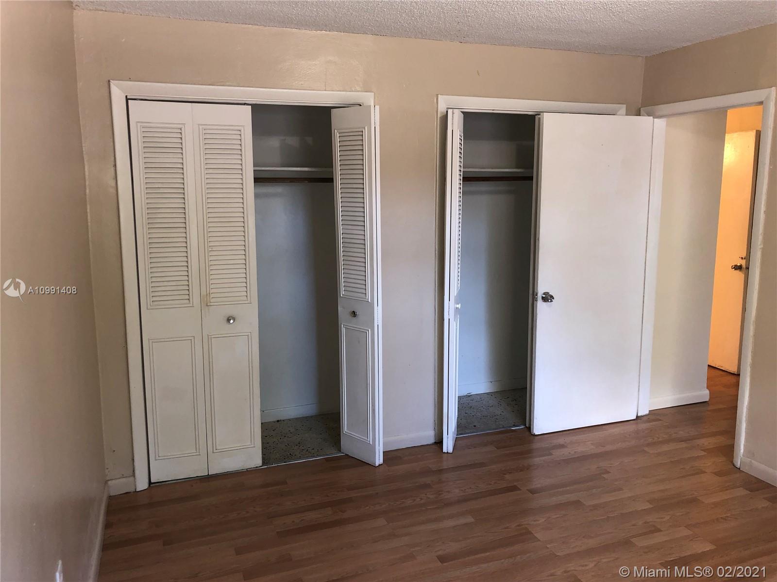 See details / 2374 sq. ft. $ 2021-01-29 0 Photo