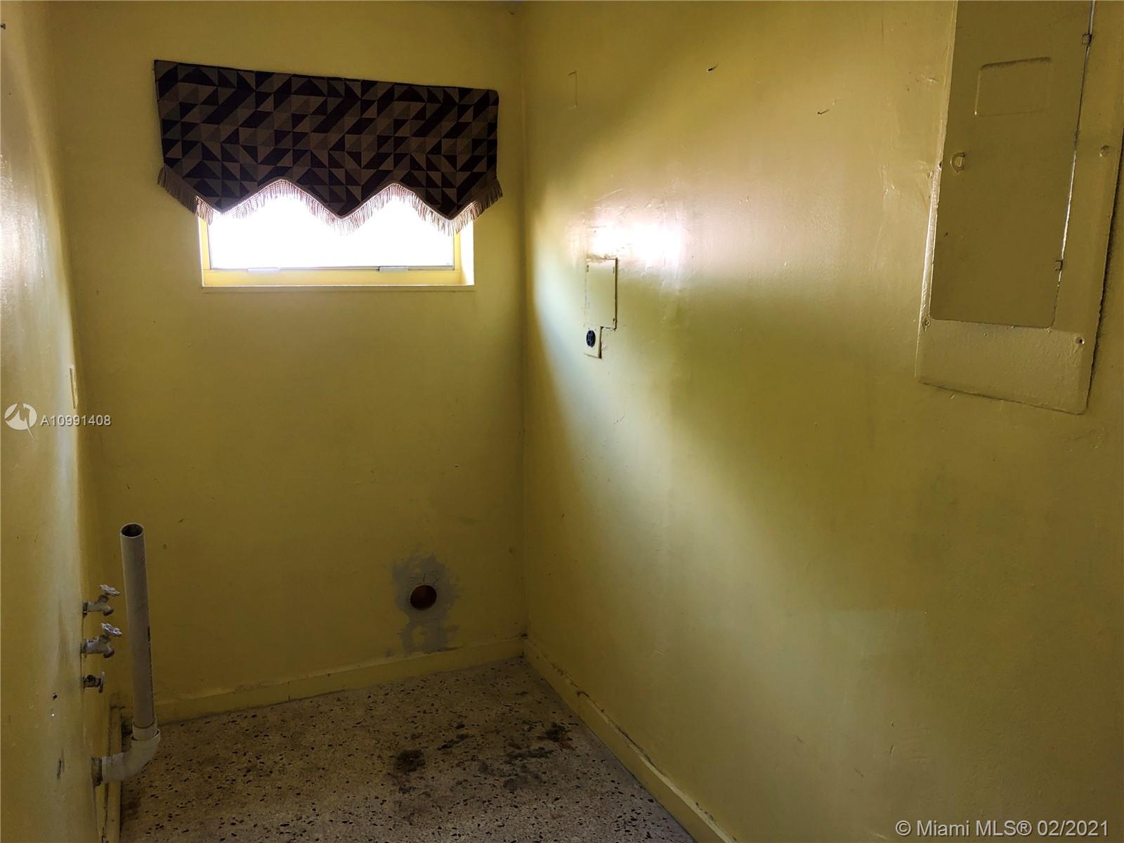 See details / 2374 sq. ft. $ 2021-01-29 0 Photo