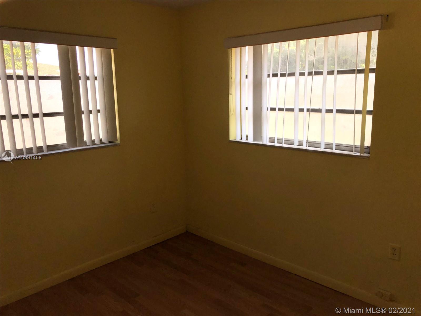 See details / 2374 sq. ft. $ 2021-01-29 0 Photo