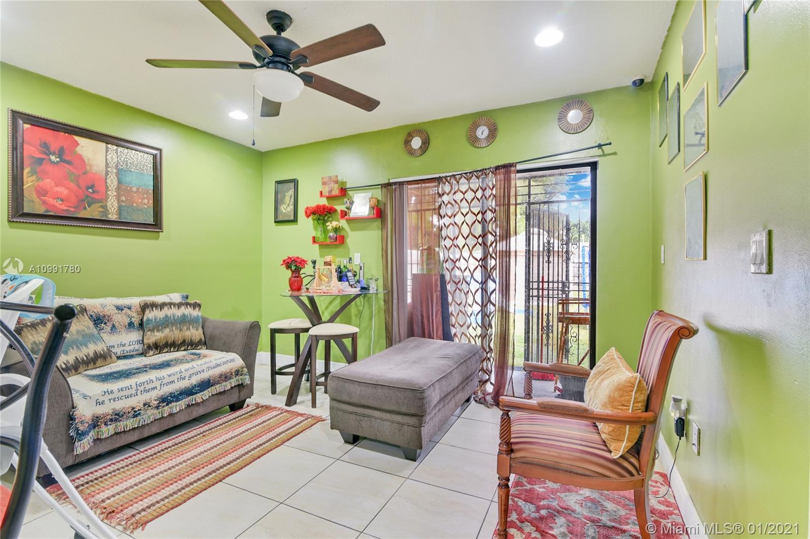 See details / 1938 sq. ft. $ 2021-01-31 0 Photo