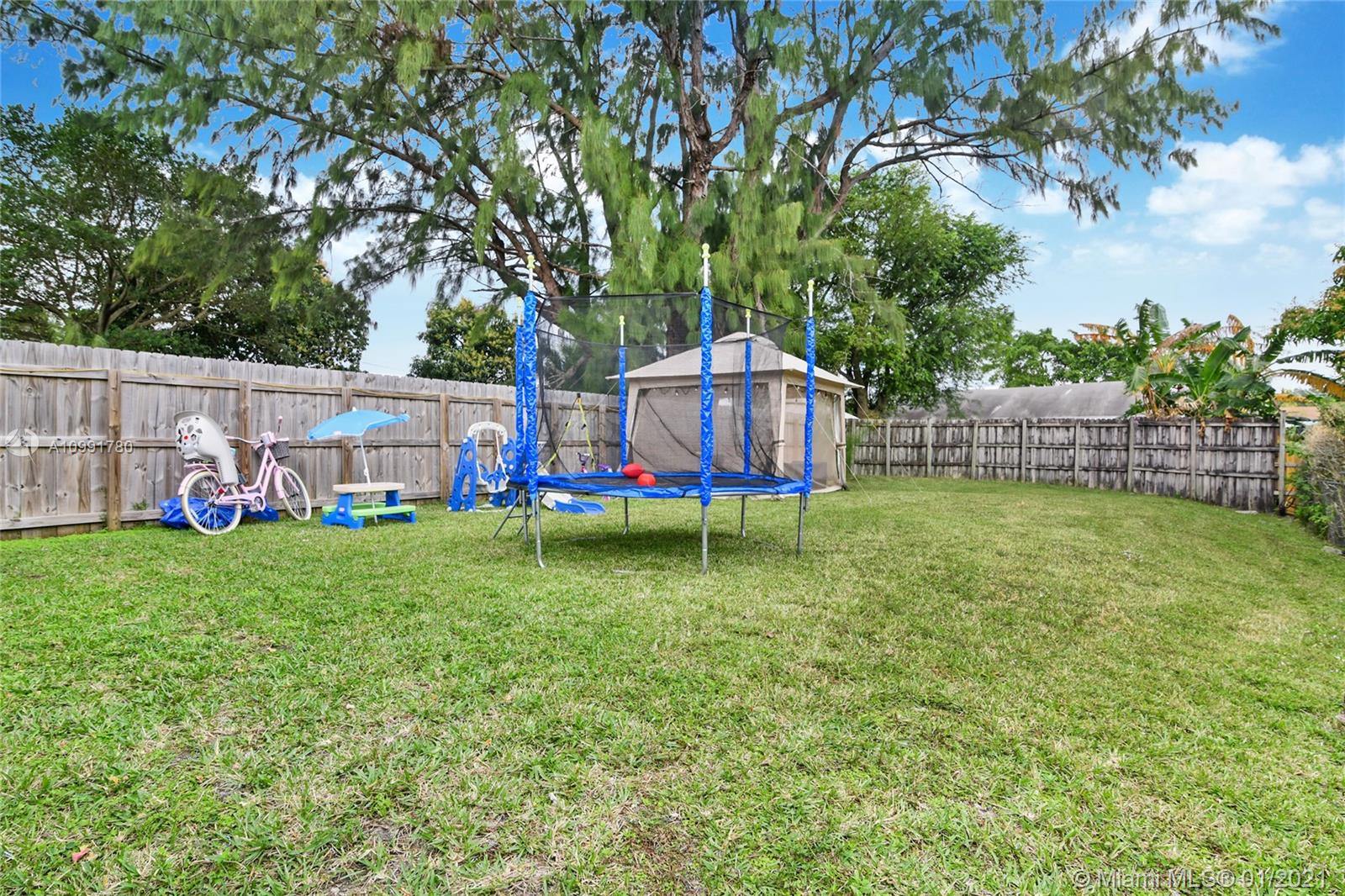 See details / 1938 sq. ft. $ 2021-01-31 0 Photo