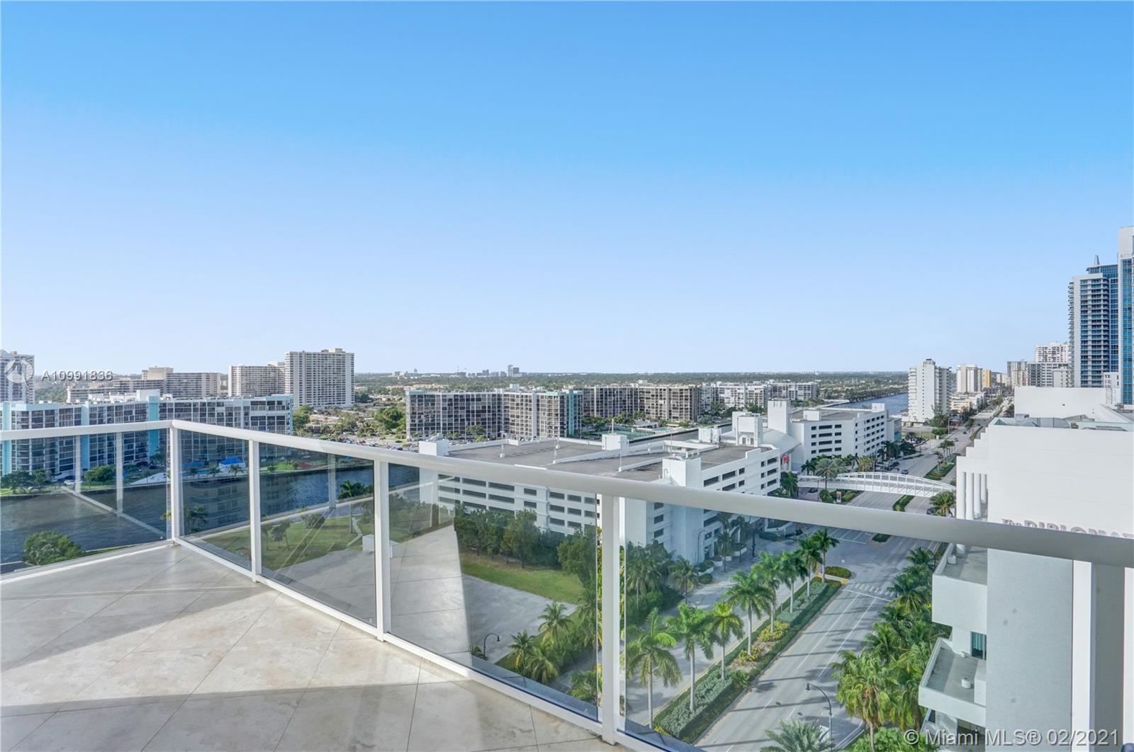 Photo of 3725 Ocean Dr #PH-27, Hollywood, Florida, 33019 -