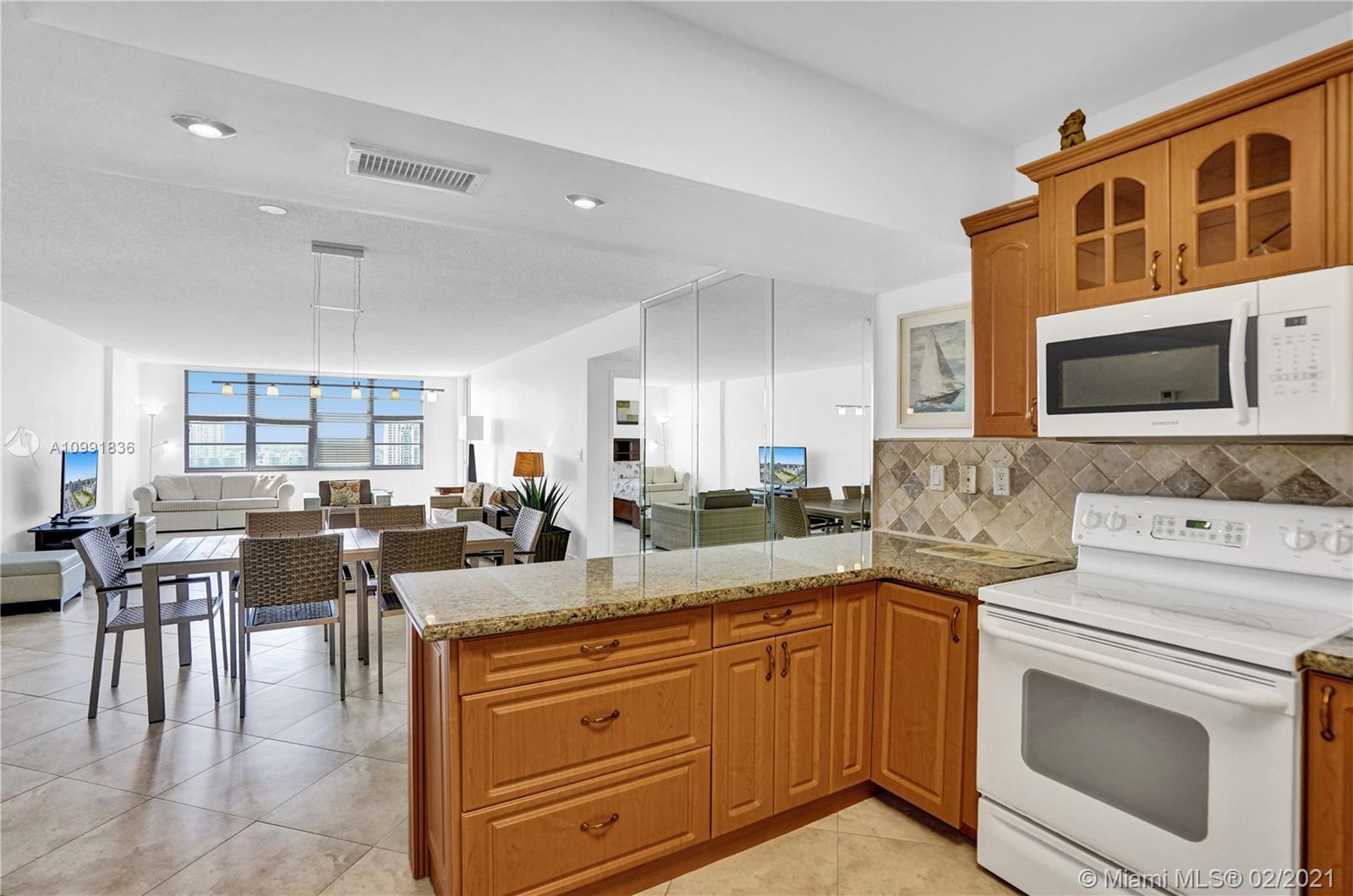 Photo of 3725 Ocean Dr #PH-27, Hollywood, Florida, 33019 -
