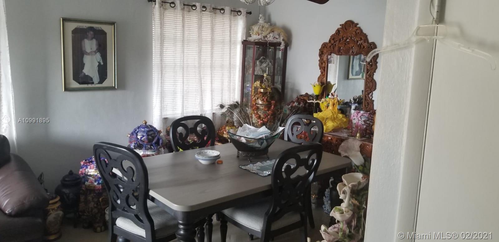 See details / 2092 sq. ft. $ 2021-01-31 0 Photo