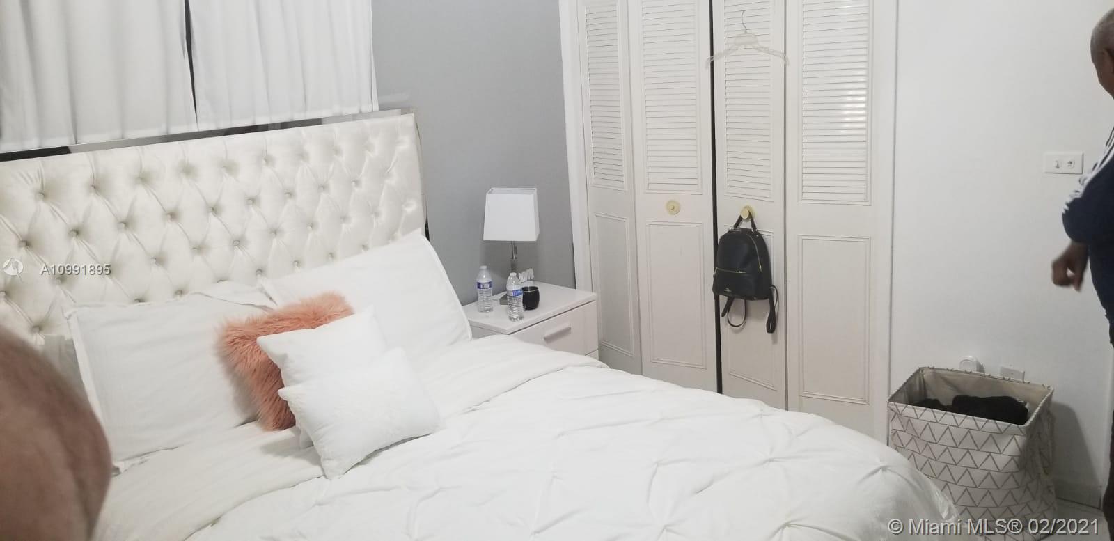See details / 2092 sq. ft. $ 2021-01-31 0 Photo