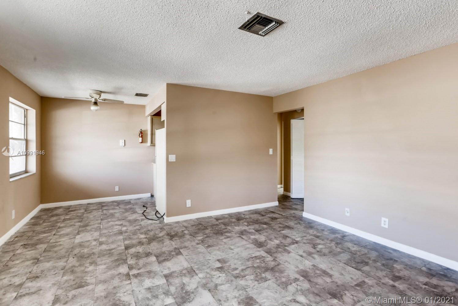 See details / 2852 sq. ft. $ 2021-02-03 0 Photo
