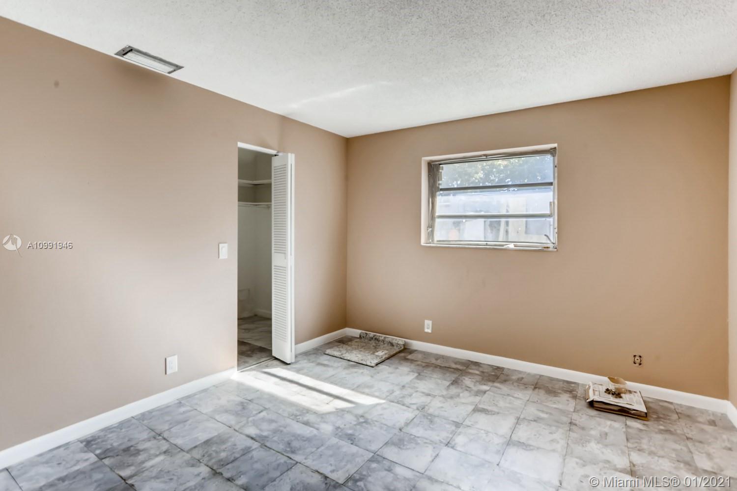 See details / 2852 sq. ft. $ 2021-02-03 0 Photo