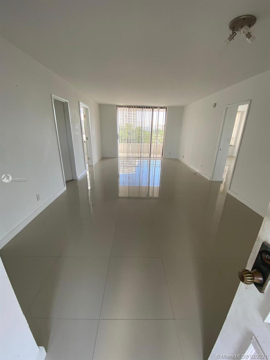 Photo of 500 Three Islands Blvd #223, Hallandale Beach, Florida, 33009 - Balcony