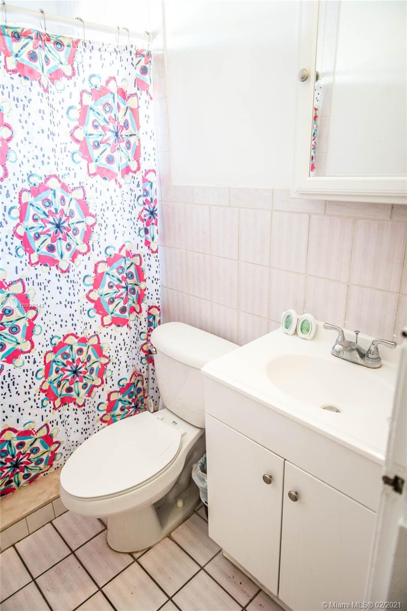 See details / 1150 sq. ft. $ 2021-02-01 0 Photo
