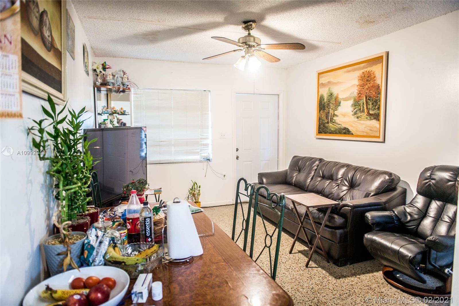 See details / 1150 sq. ft. $ 2021-02-01 0 Photo