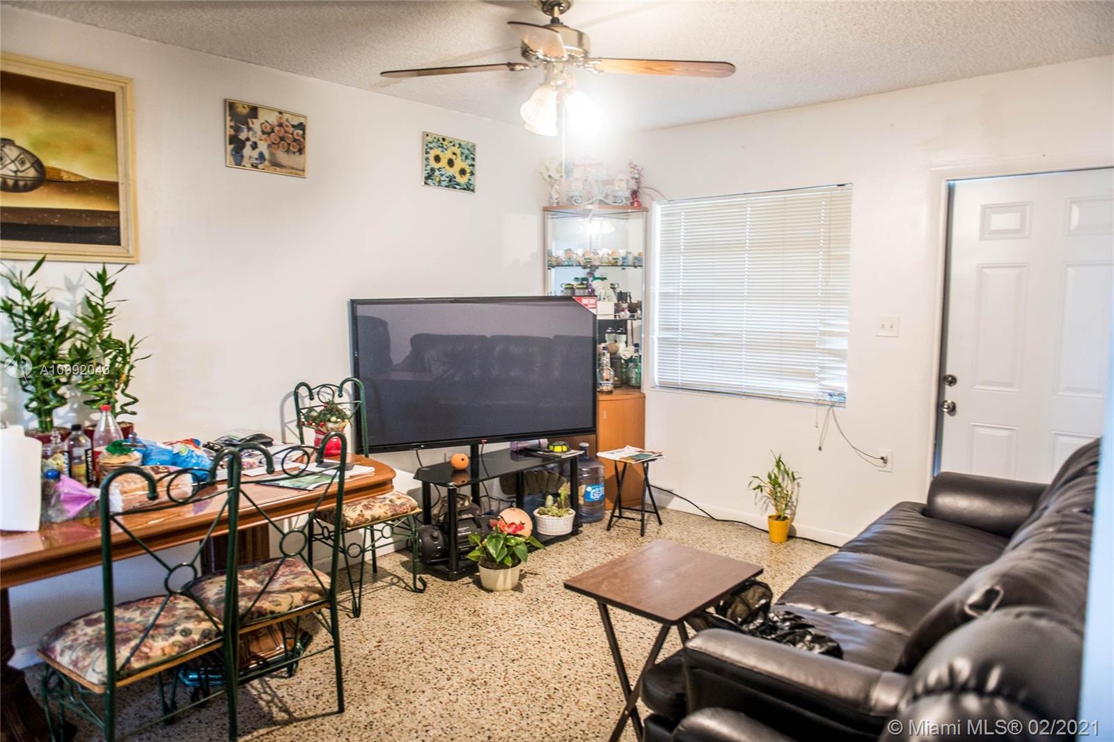 See details / 1150 sq. ft. $ 2021-02-01 0 Photo