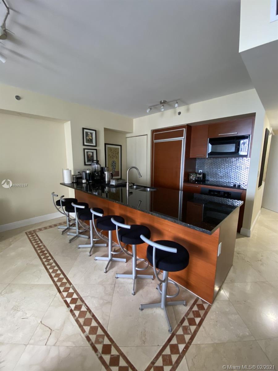 Ver detalles 2212 1 / 1 844 sq. ft. $ 2021-03-03 0 foto