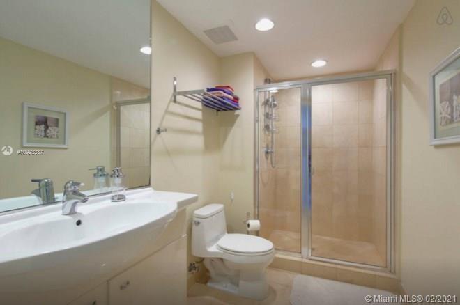 Ver detalles 2212 1 / 1 844 sq. ft. $ 2021-03-03 0 foto