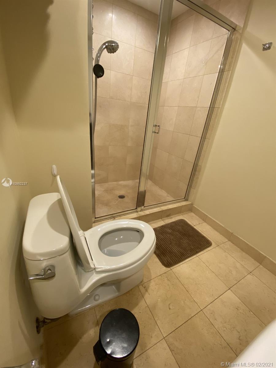 Ver detalles 2212 1 / 1 844 sq. ft. $ 2021-03-03 0 foto