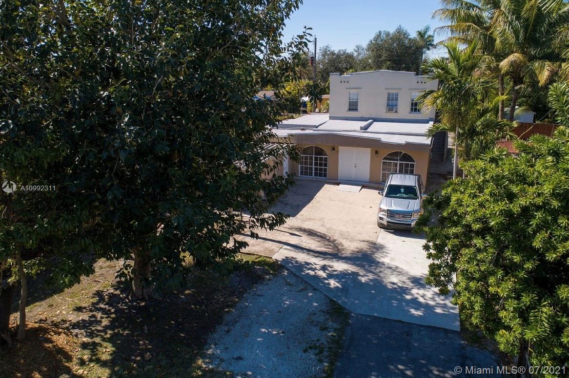 See details / 2458 sq. ft. $ 2021-02-01 0 Photo