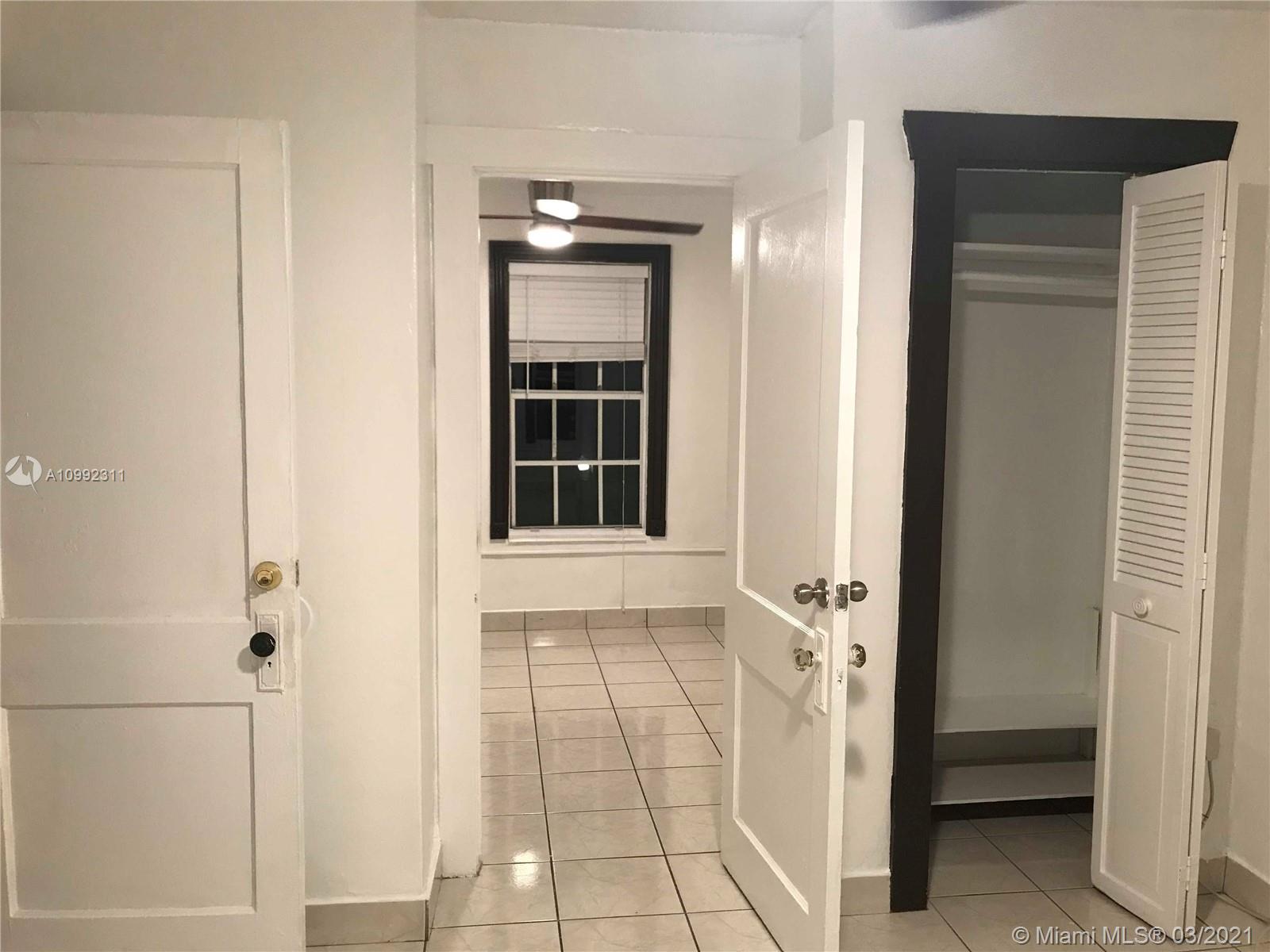 See details / 2458 sq. ft. $ 2021-03-31 0 Photo
