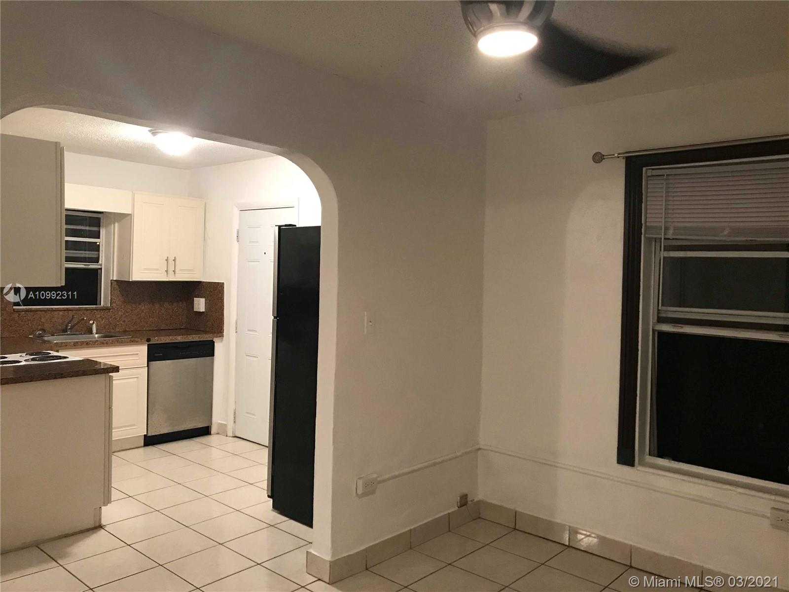 See details / 2458 sq. ft. $ 2021-03-31 0 Photo
