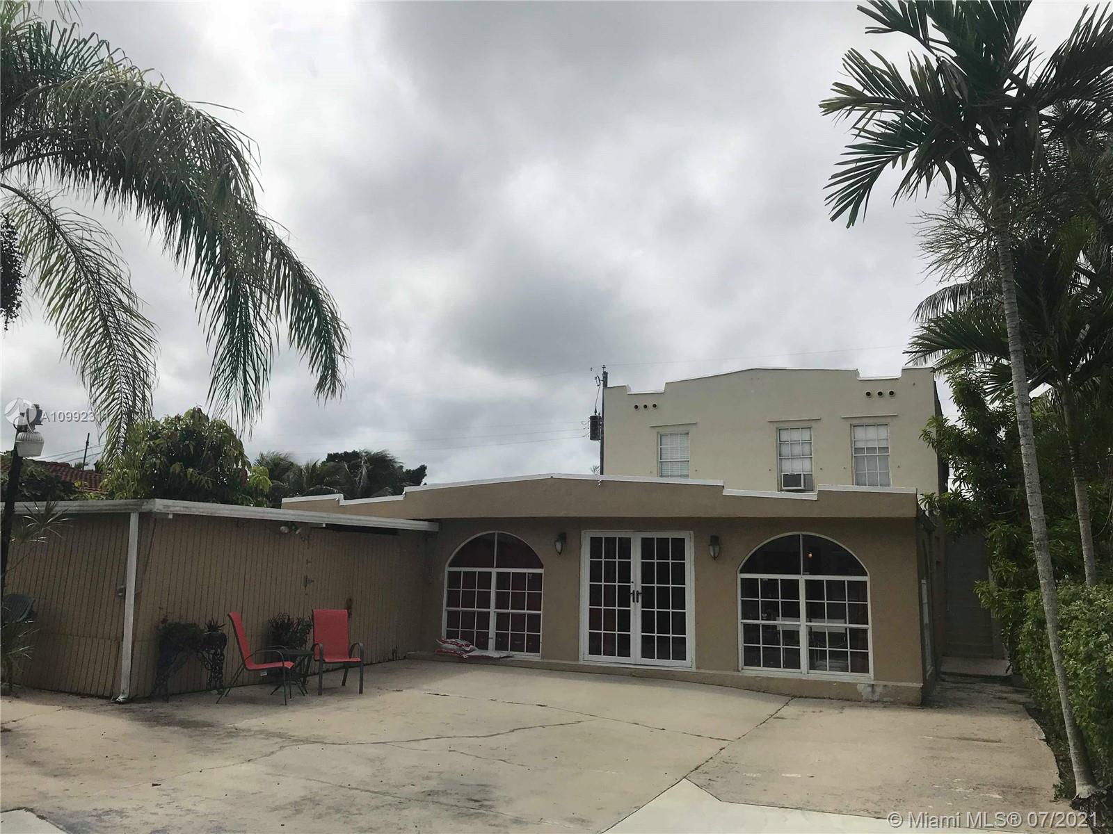 See details / 2458 sq. ft. $ 2021-02-01 0 Photo