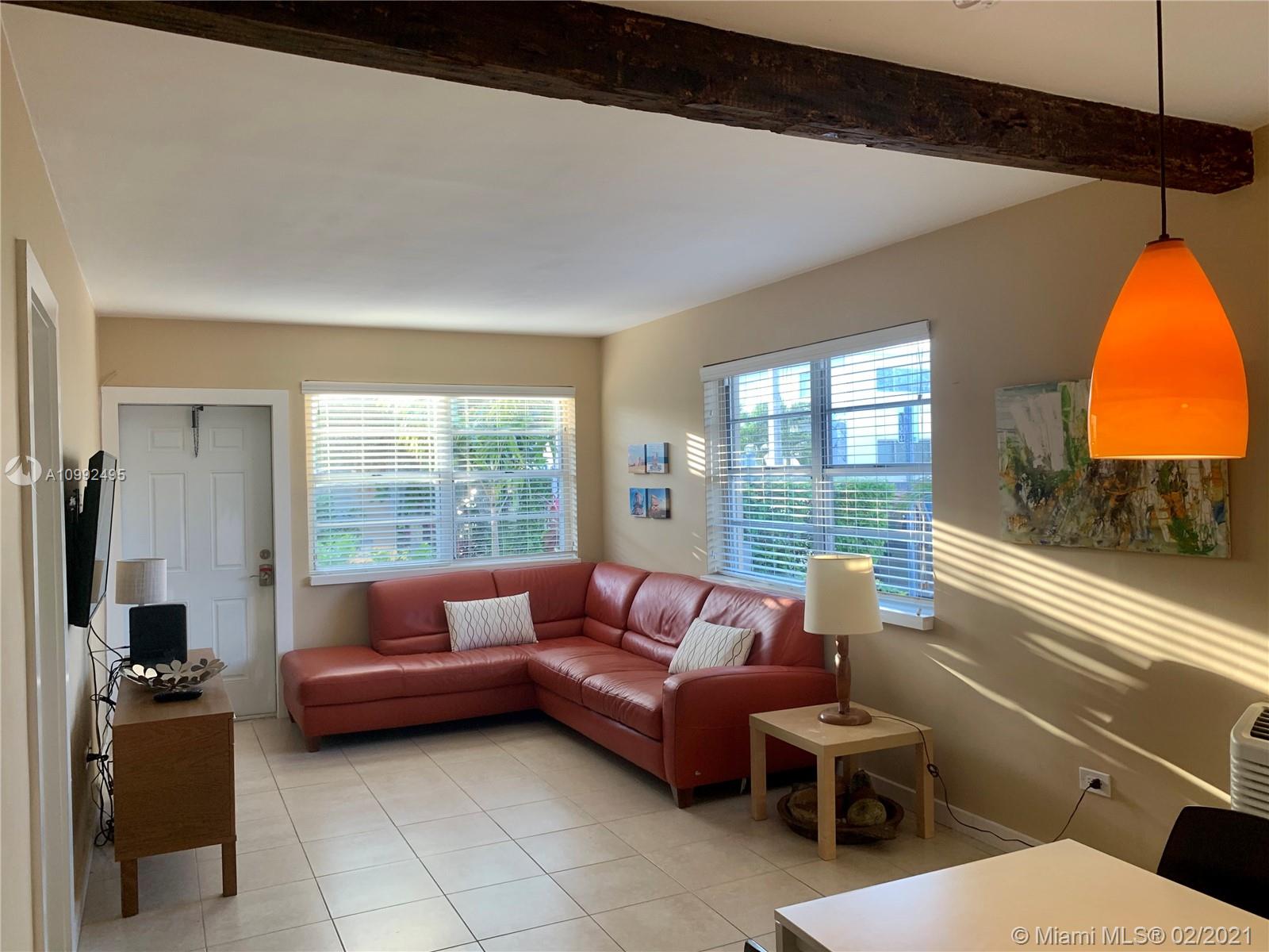 See details / 6960 sq. ft. $ 2021-02-01 0 Photo