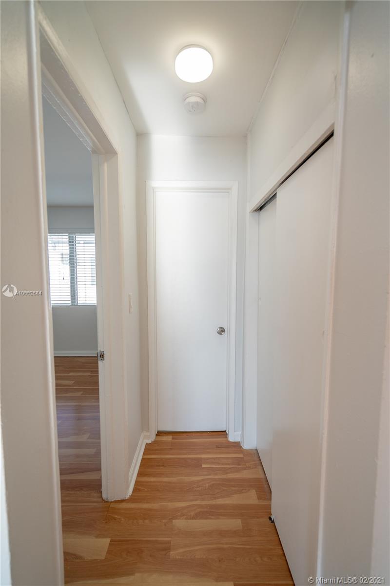 See details / sq. ft. $ 2021-02-01 0 Photo