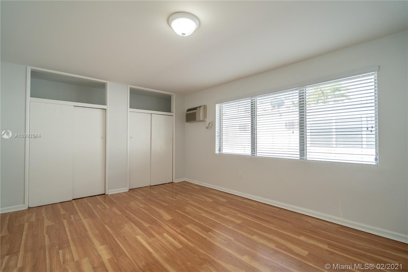 See details / sq. ft. $ 2021-02-01 0 Photo