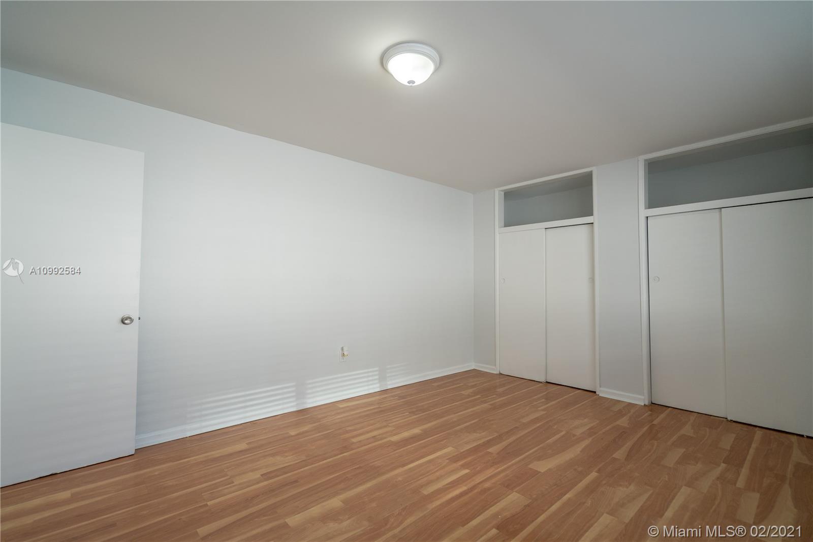 See details / sq. ft. $ 2021-02-01 0 Photo