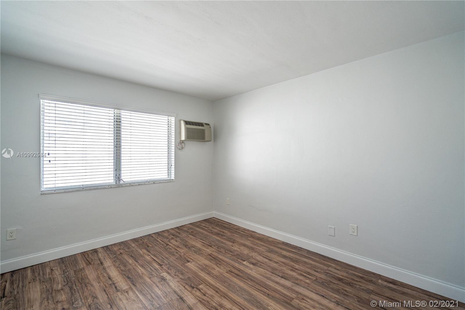 See details / sq. ft. $ 2021-02-01 0 Photo