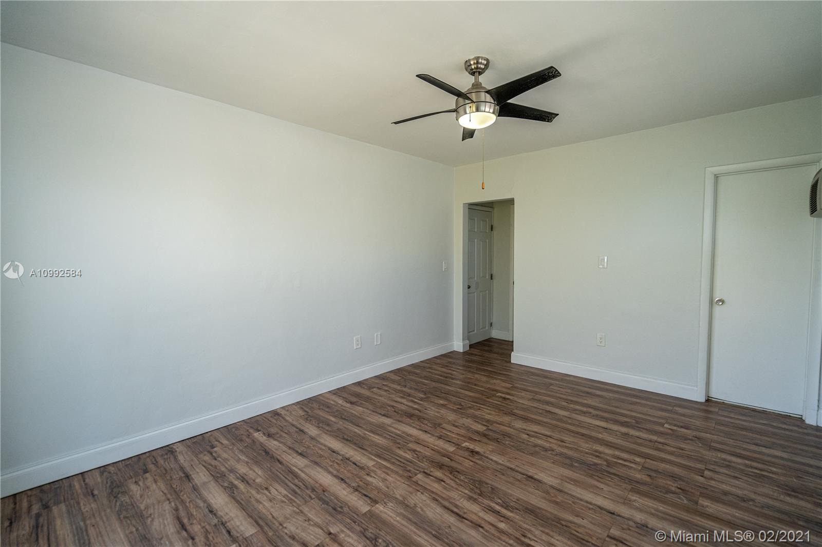 See details / sq. ft. $ 2021-02-01 0 Photo